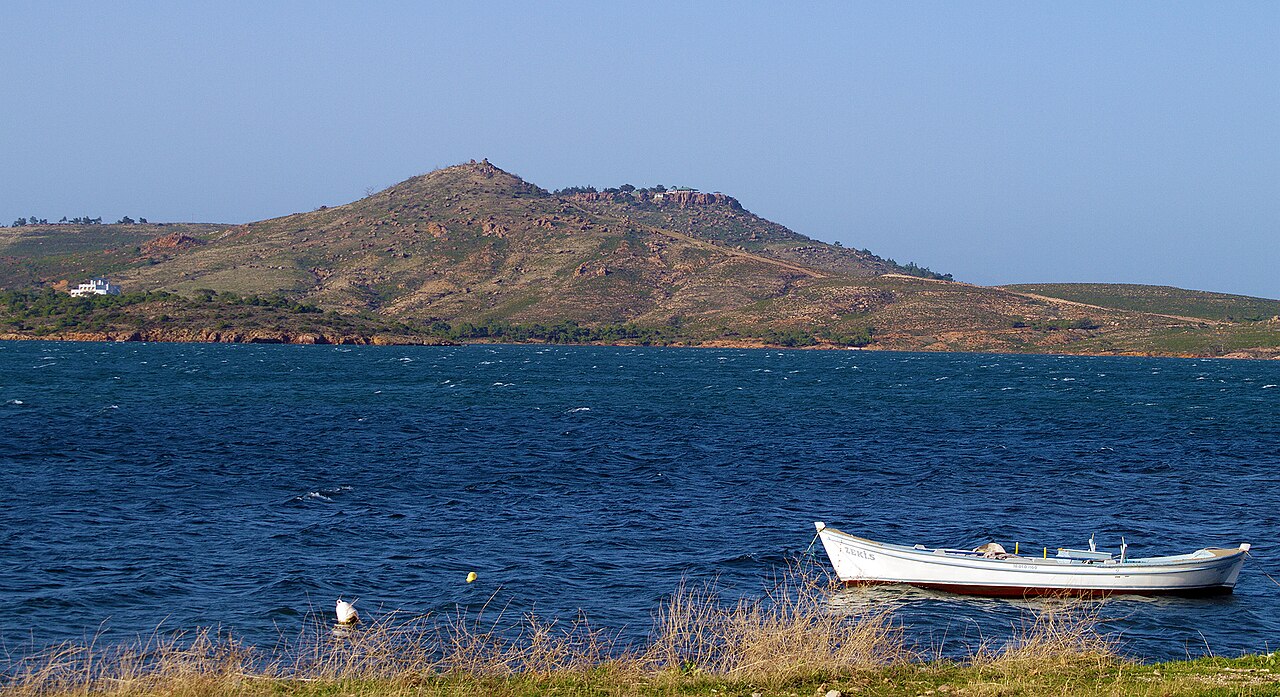 Ayvalik-Seytan-Sofrasi.jpg