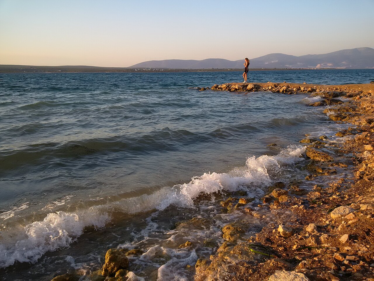Altınkum, Didim, Turkey, shoreline.jpg