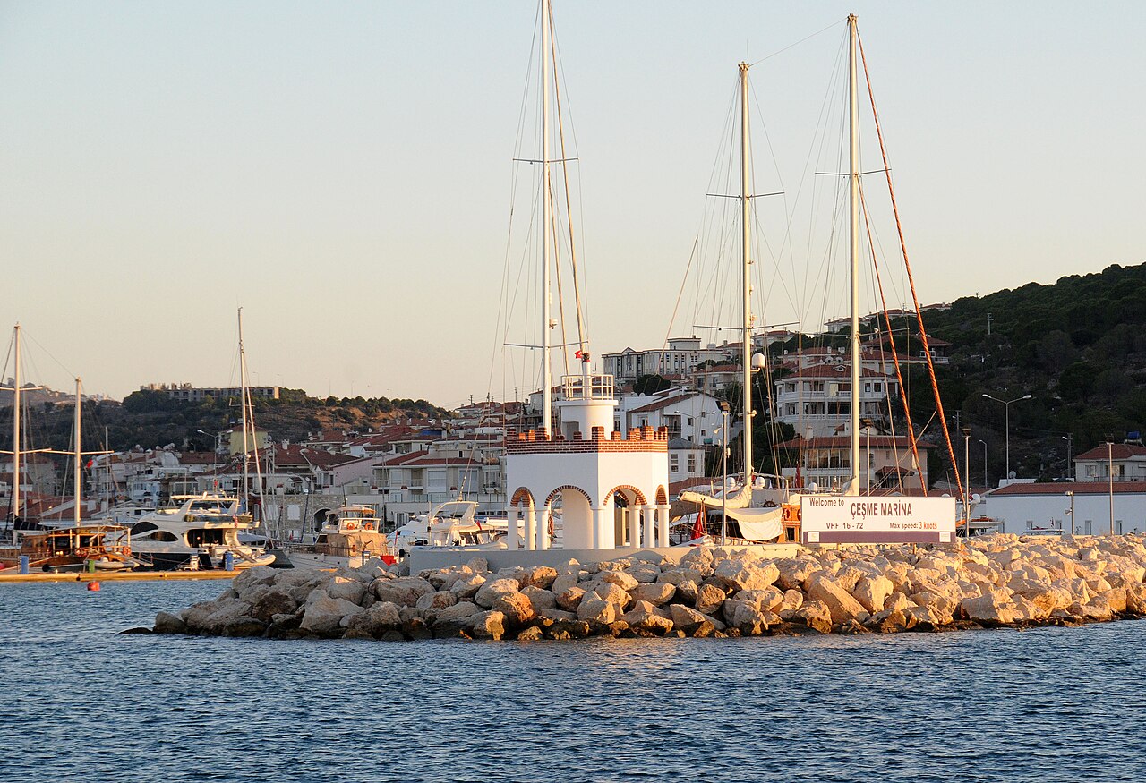 Çeşme'den Sakız Adası'na Günübirlik Feribotla Geçiş